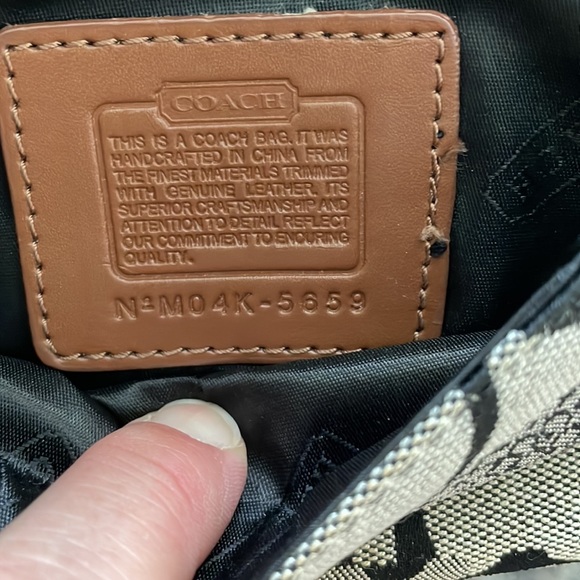 Coach small clutch wallet - Picture 2 of 3